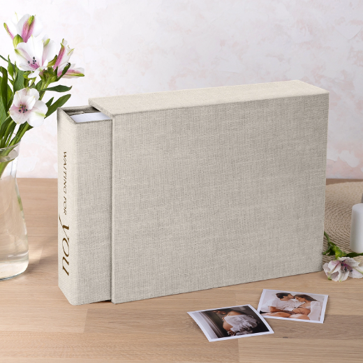 Picture of Linen Pregnancy Book