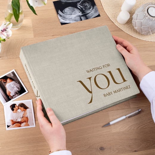 Picture of Linen Pregnancy Book