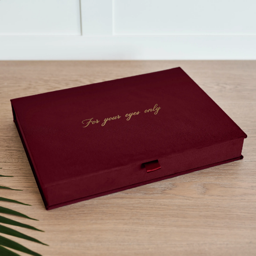 Picture of Velvet Folio Box with 20 Slip-in Matts