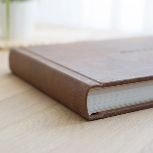 Picture of Leather Lay Flat Photo Album, Size M (8x10", 8x12", 10x8", 12x8", 10x10", 12x12")