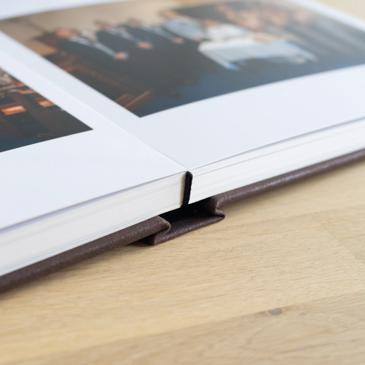 Picture of Eco Leather Lay Flat Photo Album, Glass Window, Size S (6x8", 8x6", 8x8")