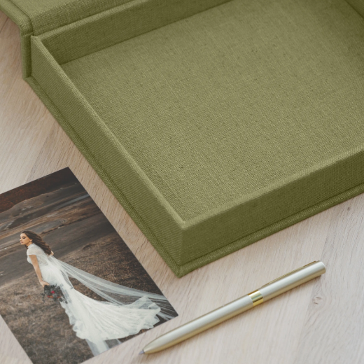 Picture of Linen Keepsake Box