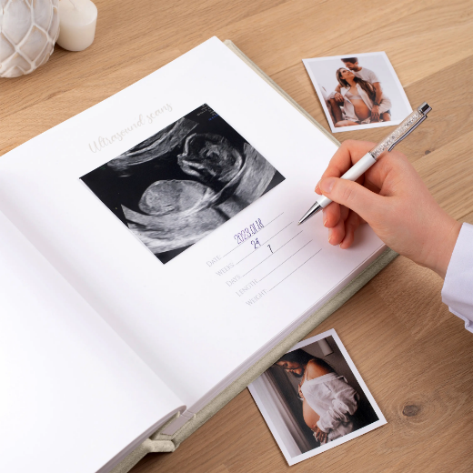 Picture of Macau Pregnancy Book