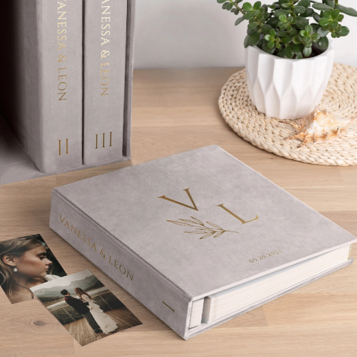 Picture for category Self Adhesive Wedding Albums