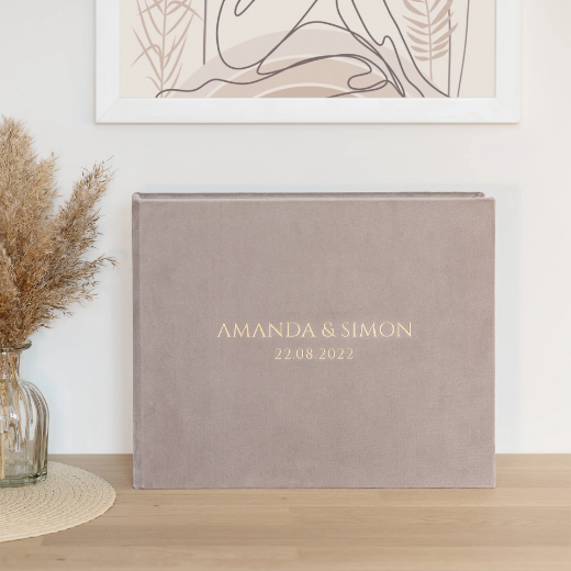 Picture for category Velvet Guest Books