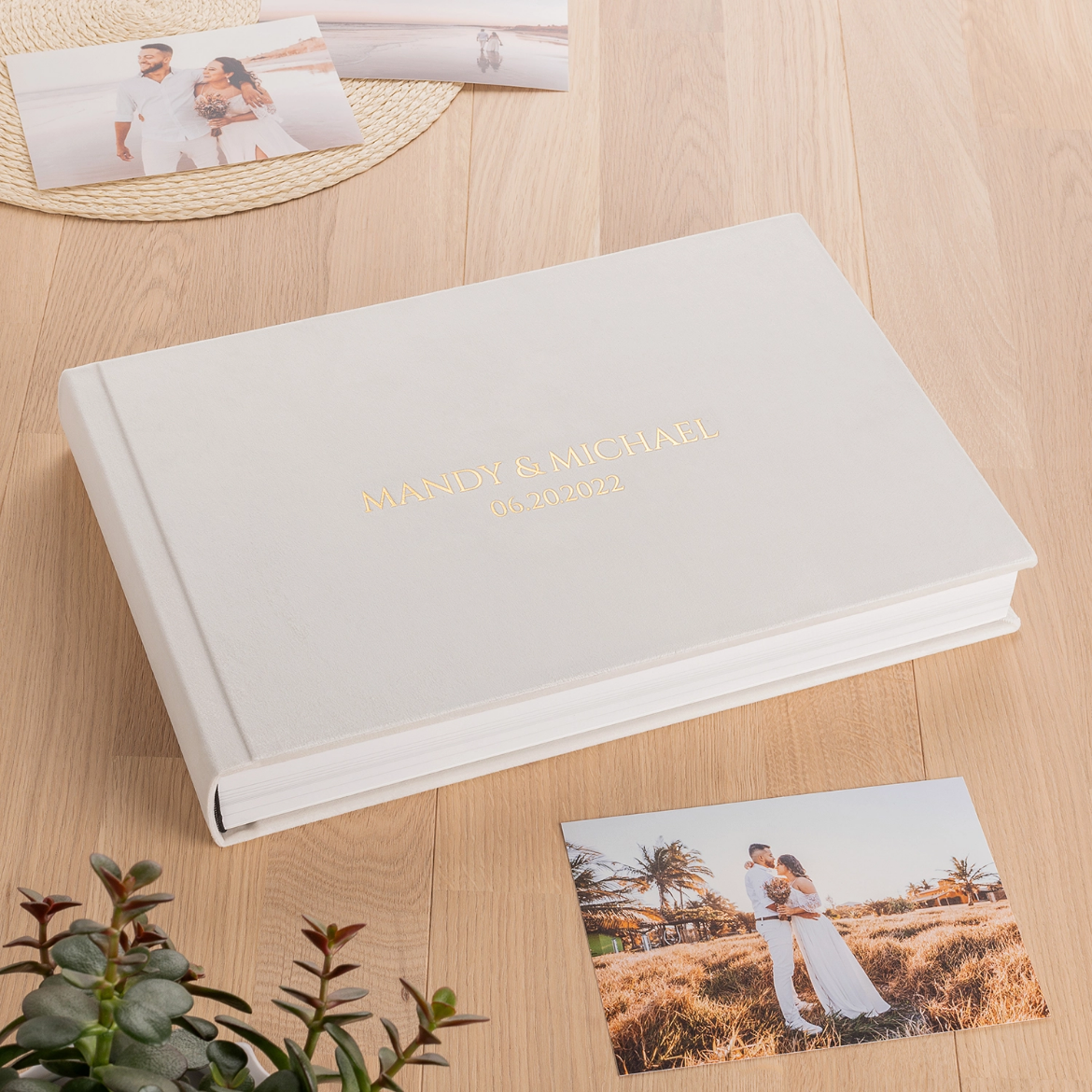 Picture of Velvet Lay Flat Photo Album, Size S (6x8", 8x6", 8x8")