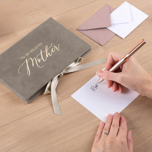 Picture of Velvet Money Envelope