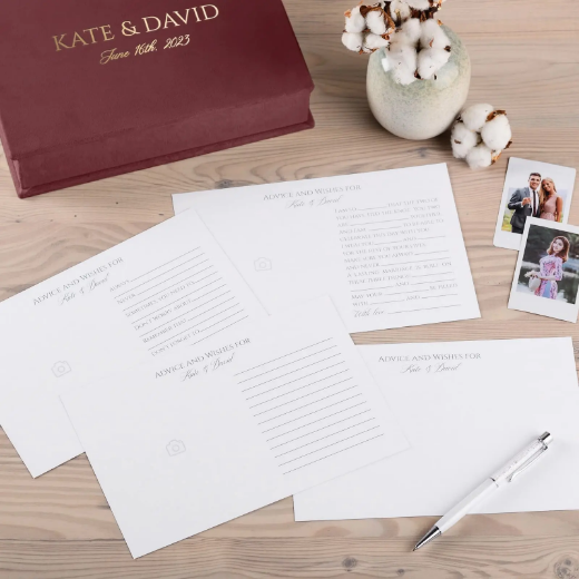 Picture of Velvet Box + Wedding Advice Cards