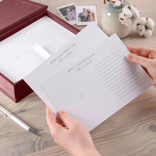 Picture of Velvet Box + Wedding Advice Cards