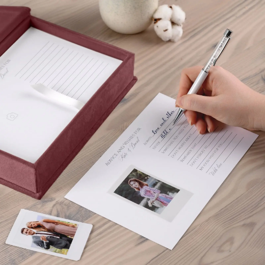 Picture of Velvet Box + Wedding Advice Cards