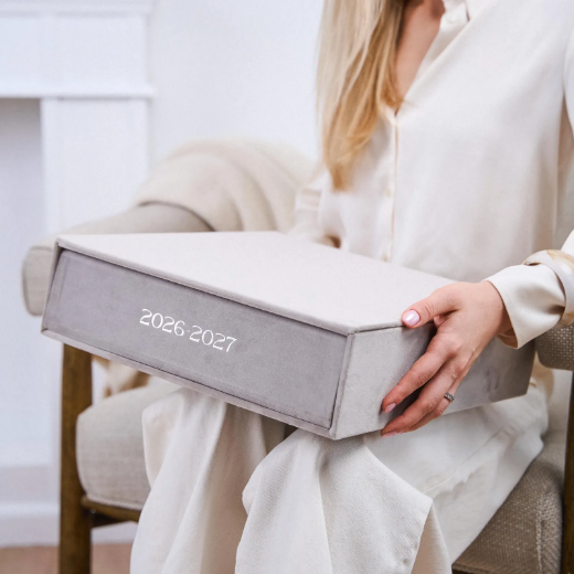 Picture of Velvet Slip In Photo Album for 120-1200 4x6 Photos