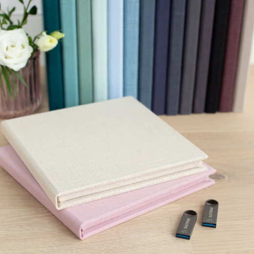 Picture of Linen USB Box