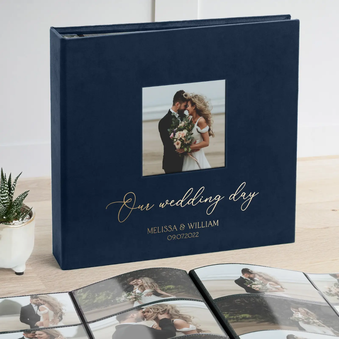 Picture of Velvet Slip In Photo Album with Photo Window for 120-1200 4x6 Photos, Design W115