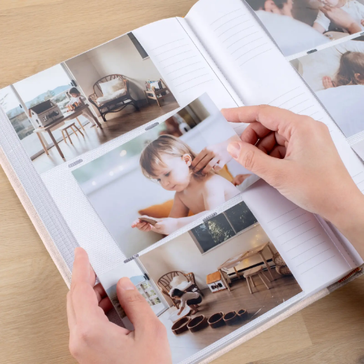 Picture of Linen Baby Slip In Photo Album for 300 4x6 Photos