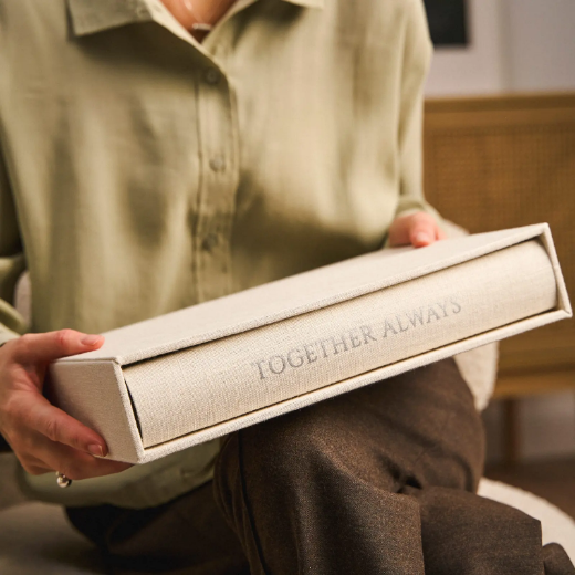 Picture of Linen Slip In Photo Album for 300 4x6 Photos