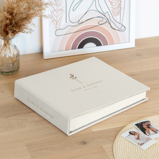 Picture of Velvet Wedding Guest Book