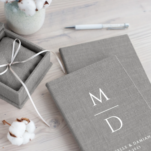Picture of Linen Vow Book