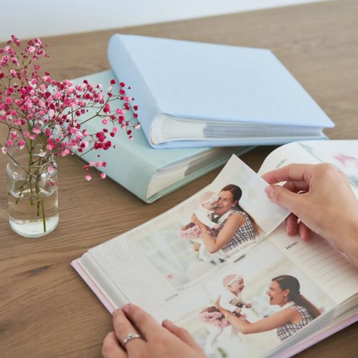 Picture of Linen Baby Slip In Photo Album for 200 4x6 or 5x7  Photos