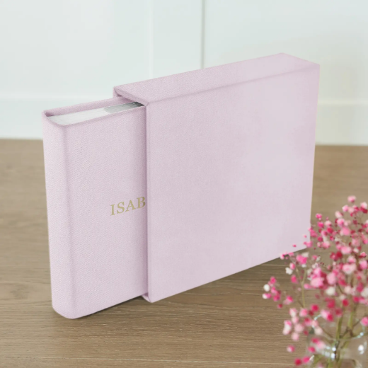 Picture of Linen Baby Slip In Photo Album for 200 4x6 or 5x7  Photos