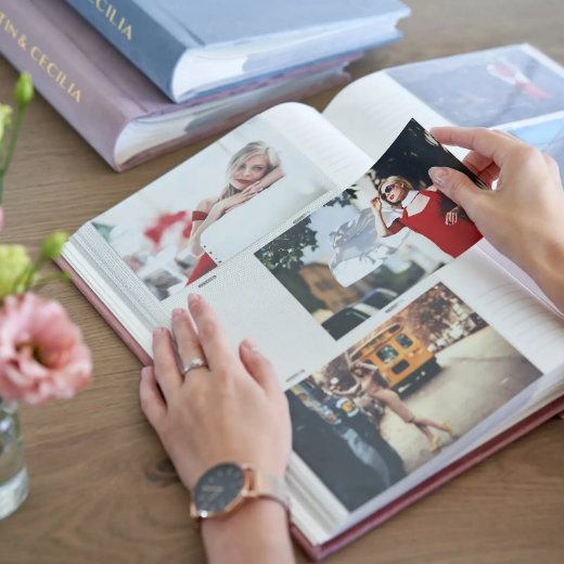 Picture of Velvet Photo Album with Sleeves for 300 4x6 Photos