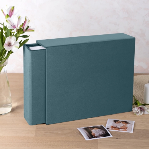 Picture of Velvet Pregnancy Book