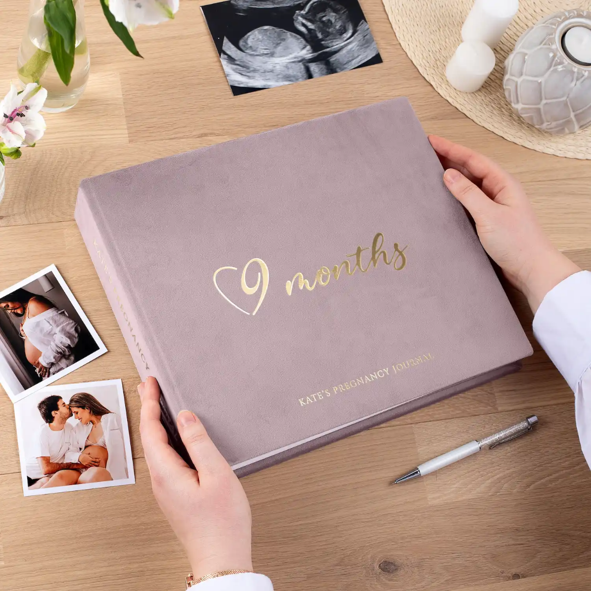 Picture of Velvet Pregnancy Book, Design P11