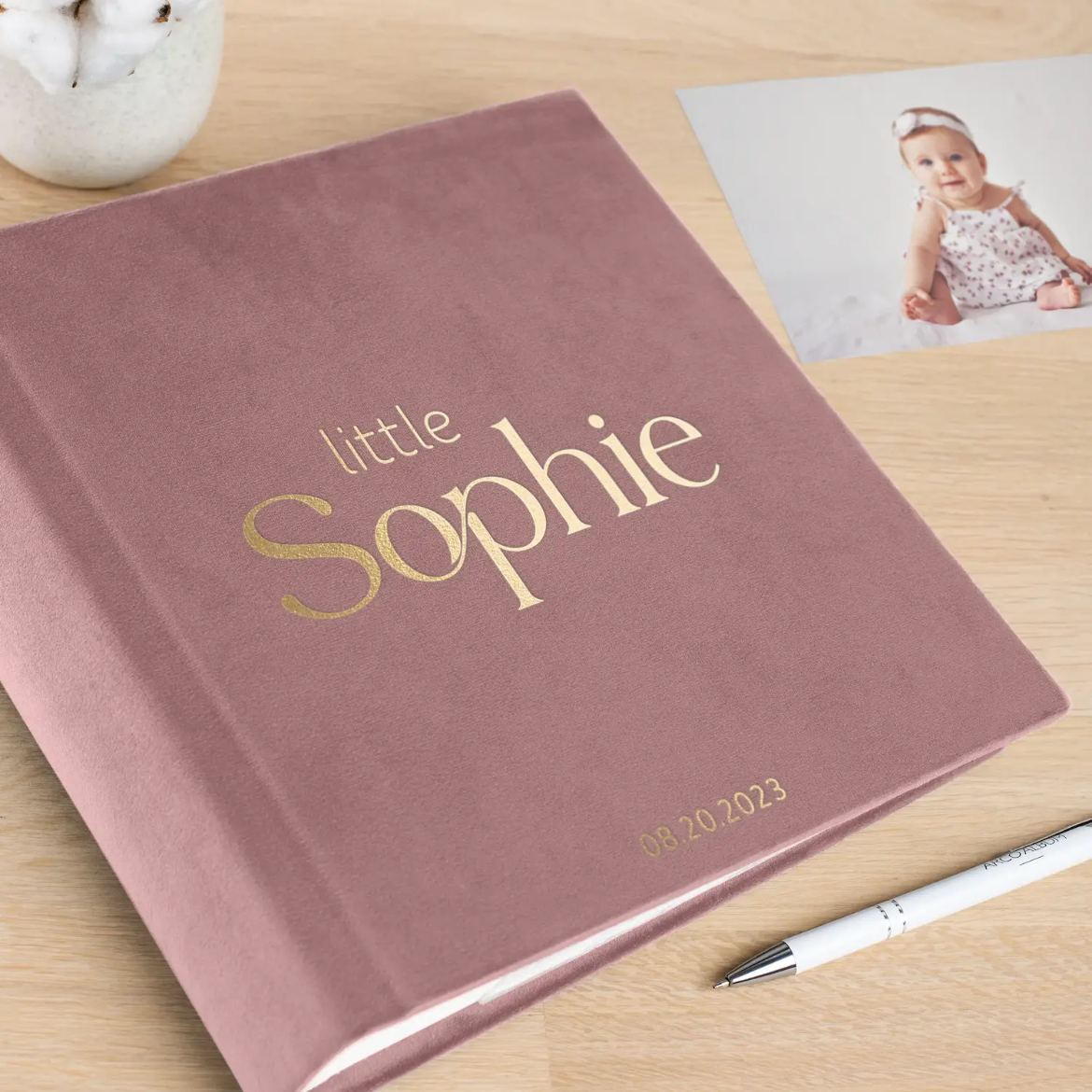 Picture of Velvet Baby Slip In Photo Album for 200 4x6 or 5x7  Photos, Design B223