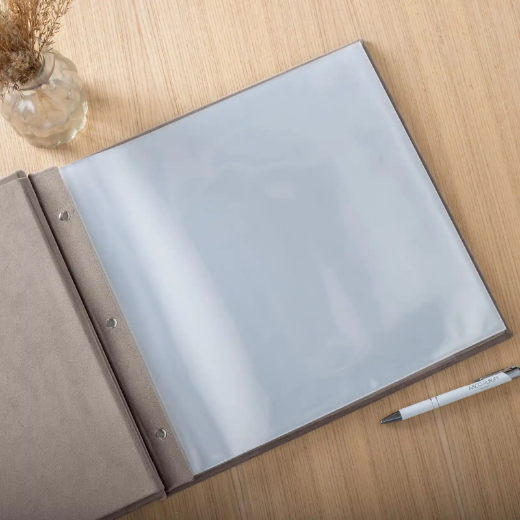 Picture of Velvet Screw-Bound Scrapbook 12x12"