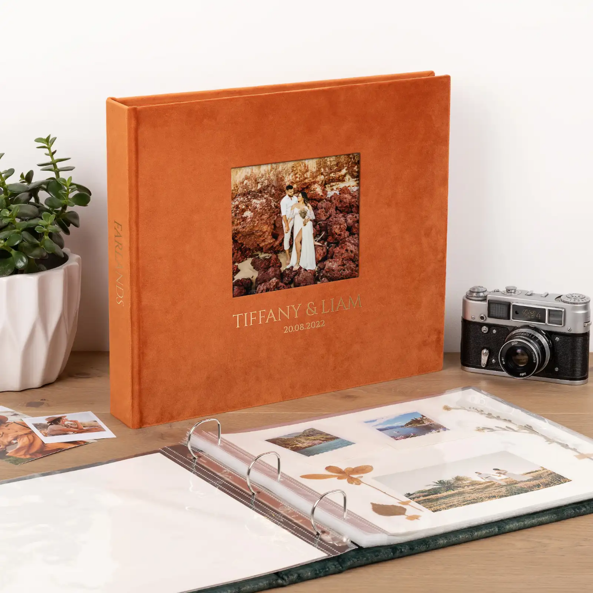 Picture of Velvet Scrapbook 12x12", Photo Window