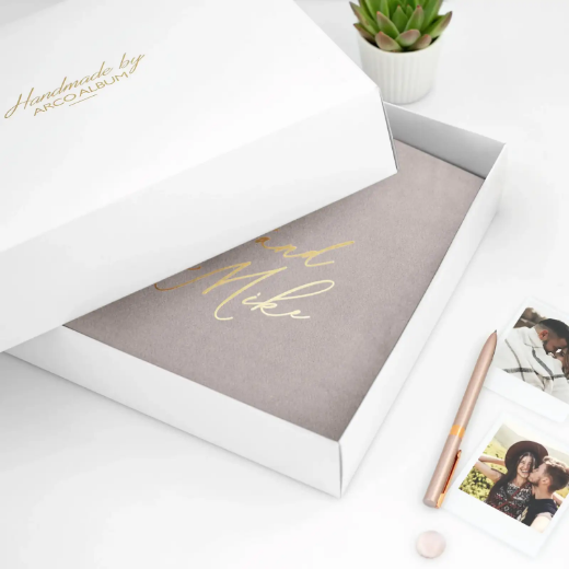 Picture of Velvet Bucket List Journal, Design L4