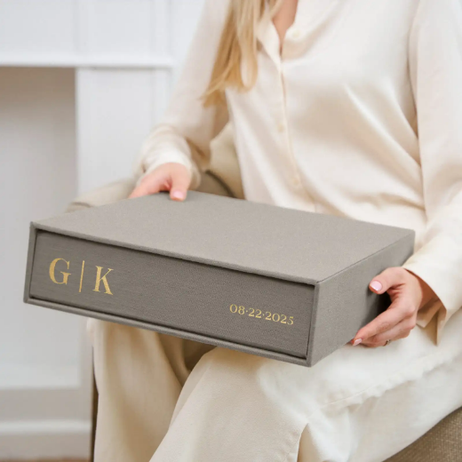 Picture of Linen Slip In Photo Album for 120-1200 4x6 Photos, Design W309