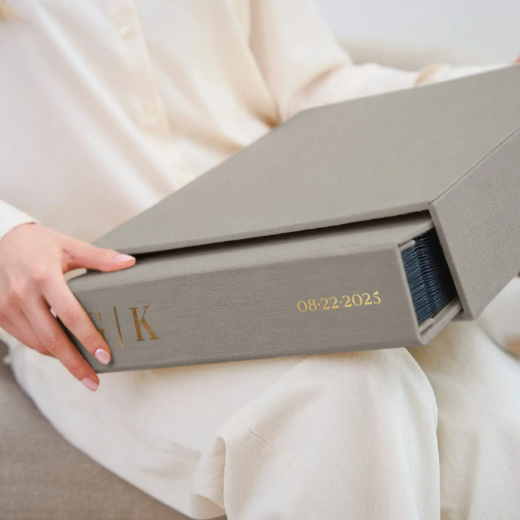 Picture of Linen Slip In Photo Album for 120-1200 4x6 Photos, Design W309