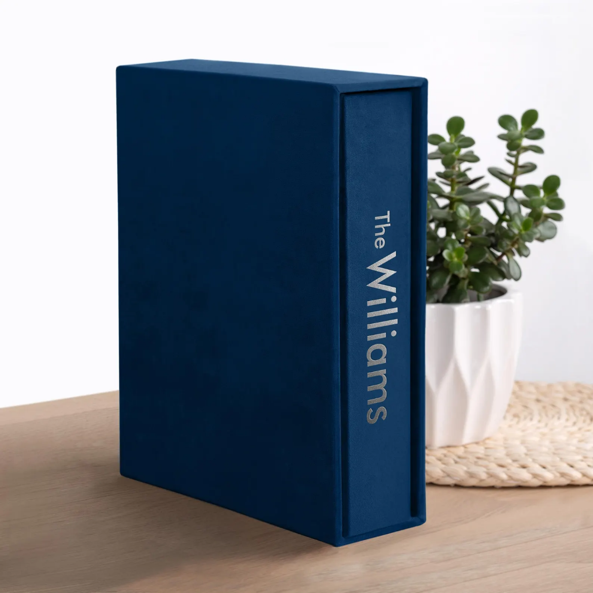 Picture of Velvet Ring Binder with Slipcase